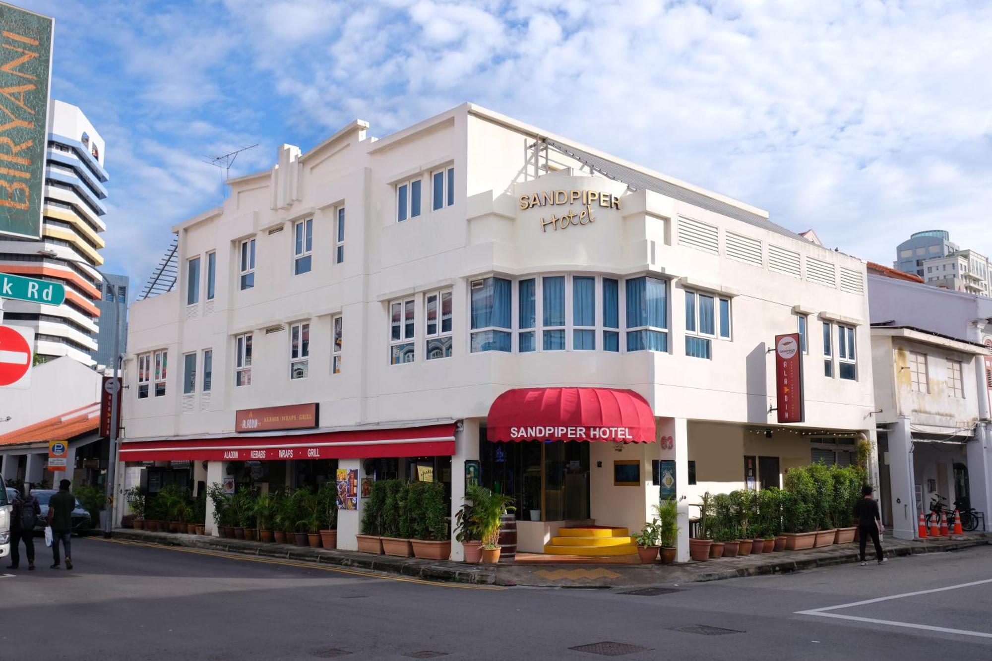 Single Sharing Room And Short Hours Stay At Sandpiper Hotel Singapore Buitenkant foto